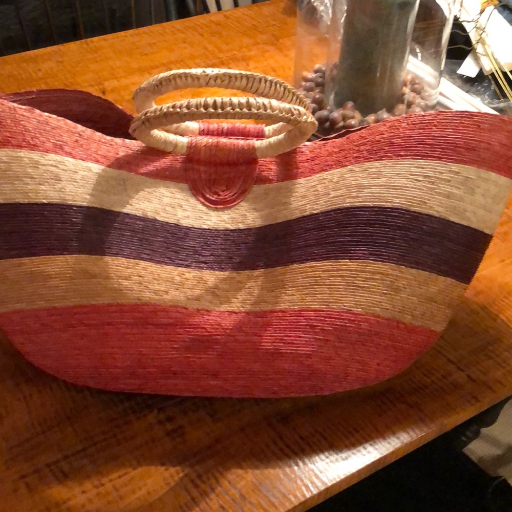Large tote